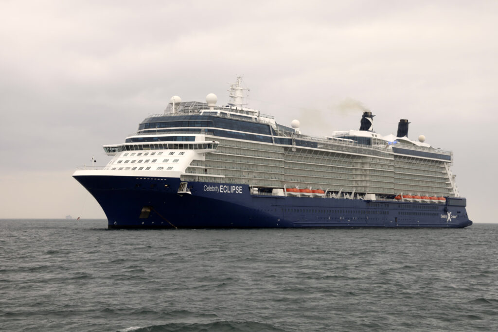 Celebrity Eclipse Dublin-Bay